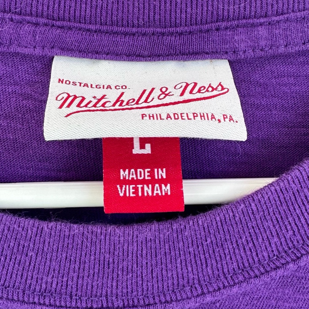 Toronto Raptors Mitchell & Ness Tee Shirt - Picture 2 of 6